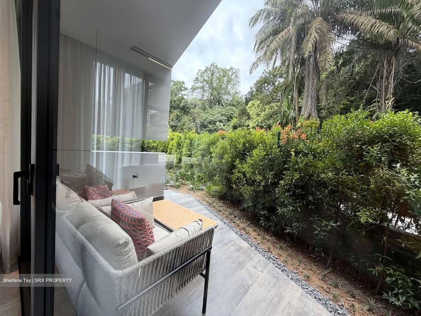 Greenbank Park (D21), Semi-Detached #526850071